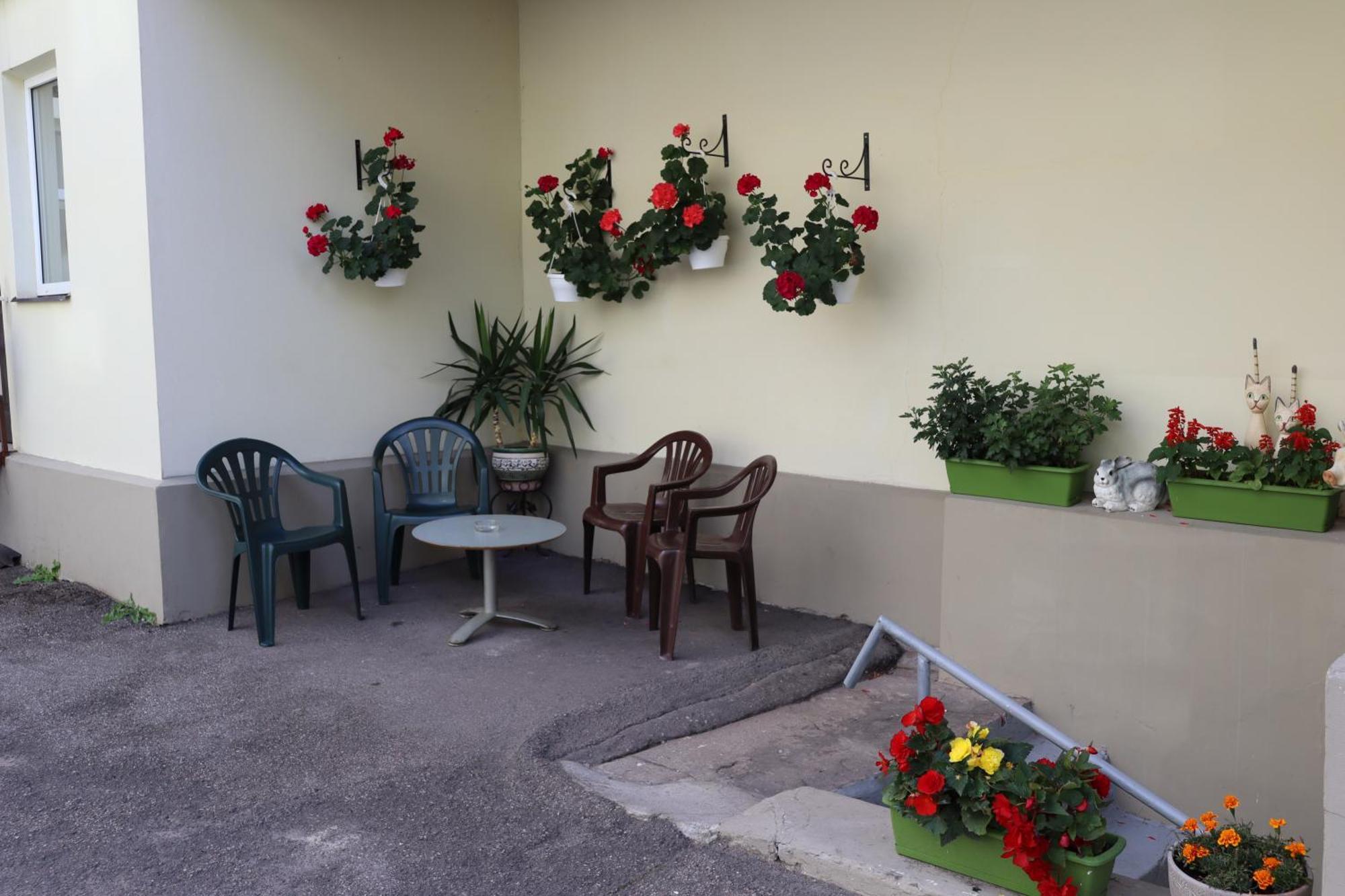 Leo Hotel Daugavpils Exterior photo