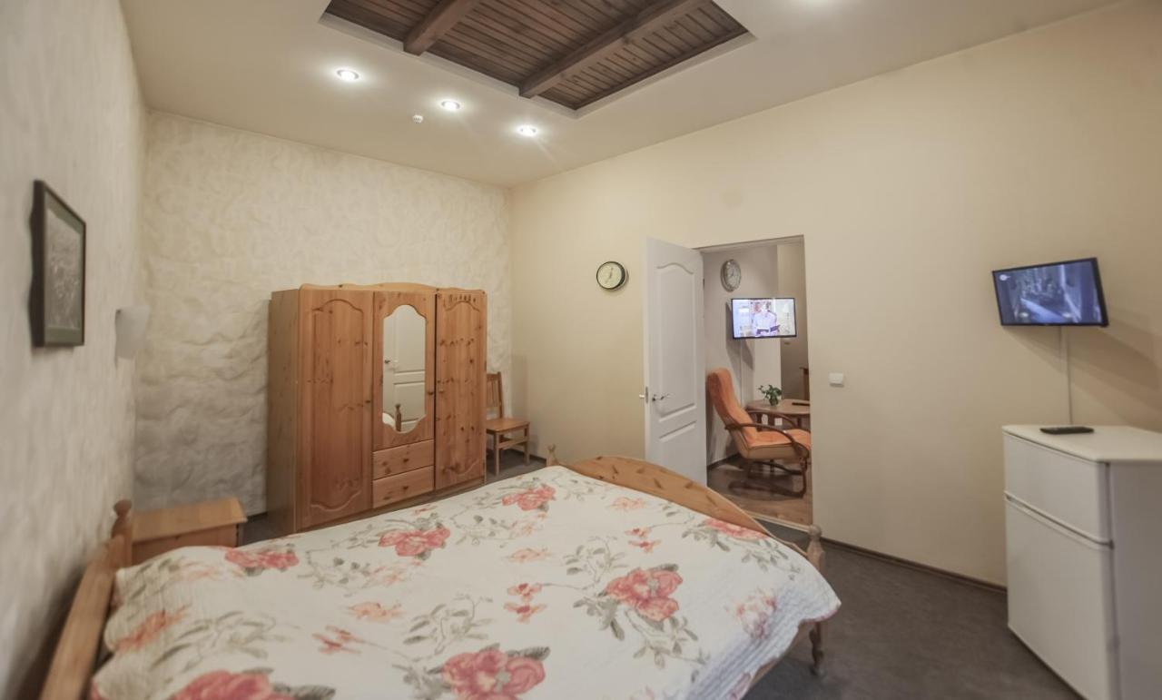 Leo Hotel Daugavpils Exterior photo